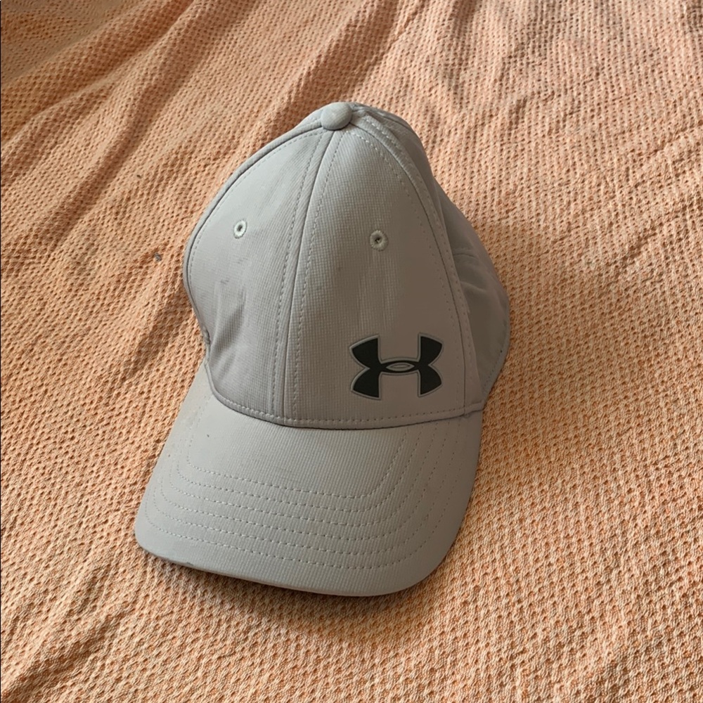 Under Armour Classic Fit Hat Size Small/Medium